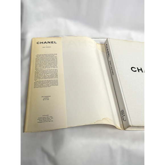 Chanel by Jean Leymarie Albert SKIRA 1987 Hardcover Book Dust Jacket Fashion - Picture 7 of 14